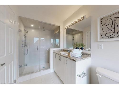 6 Marvin Avenue, Oakville, ON - Indoor Photo Showing Bathroom