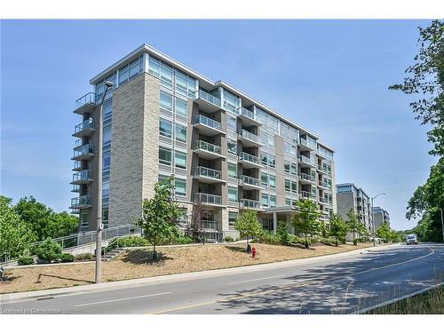 307-455 Charlton Avenue E Hamilton, ON L8N 0B2