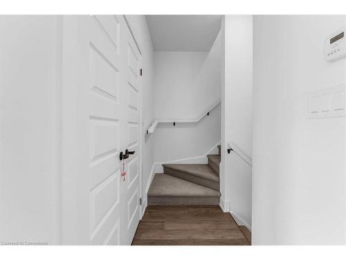 10-99 Roger Street, Waterloo, ON - Indoor Photo Showing Other Room