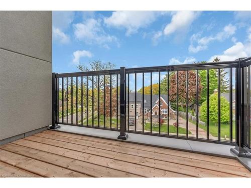 10-99 Roger Street, Waterloo, ON - Outdoor With Exterior