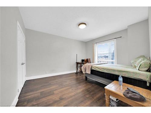 199 Bay Street N, Hamilton, ON - Indoor Photo Showing Bedroom