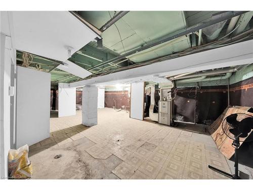 199 Bay Street N, Hamilton, ON - Indoor Photo Showing Other Room