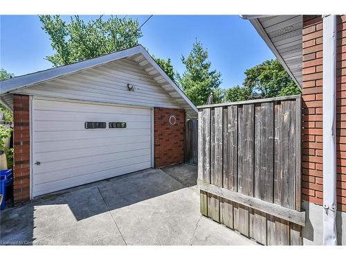 130 West 26Th Street, Hamilton, ON - Outdoor With Exterior