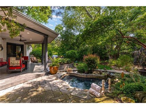 34 Harrington Place, Ancaster, ON - Outdoor