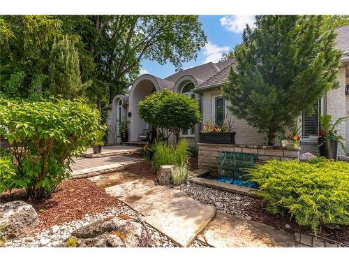 34 Harrington Place, Ancaster, ON - Outdoor