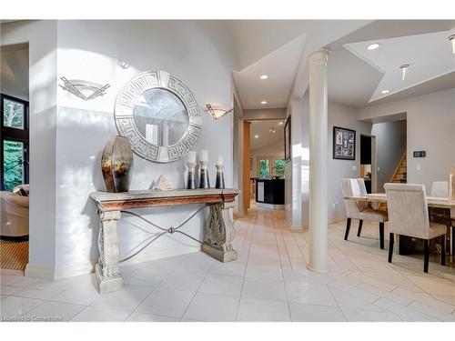 34 Harrington Place, Ancaster, ON - Indoor Photo Showing Other Room