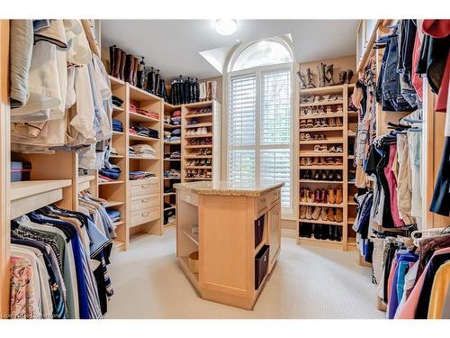 34 Harrington Place, Ancaster, ON - Indoor With Storage