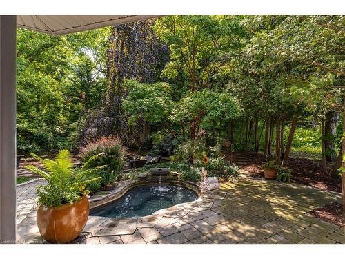 34 Harrington Place, Ancaster, ON - Outdoor