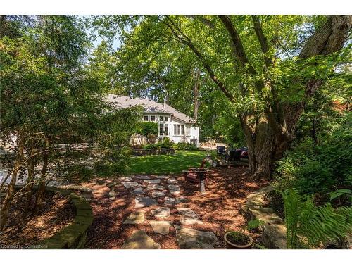 34 Harrington Place, Ancaster, ON - Outdoor