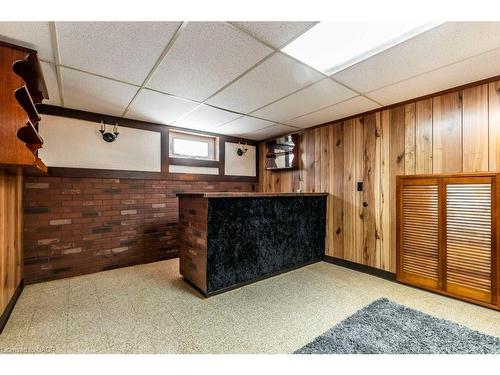 111 Castlefield Drive, Hamilton, ON - Indoor