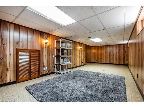 111 Castlefield Drive, Hamilton, ON - Indoor