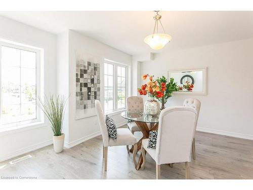 386 Linden Drive, Cambridge, ON - Indoor Photo Showing Dining Room