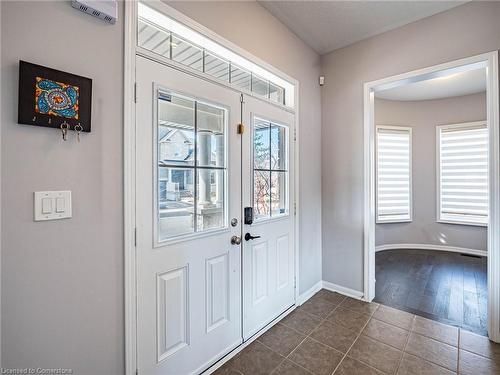 416 Gooch Crescent, Milton, ON - Indoor Photo Showing Other Room