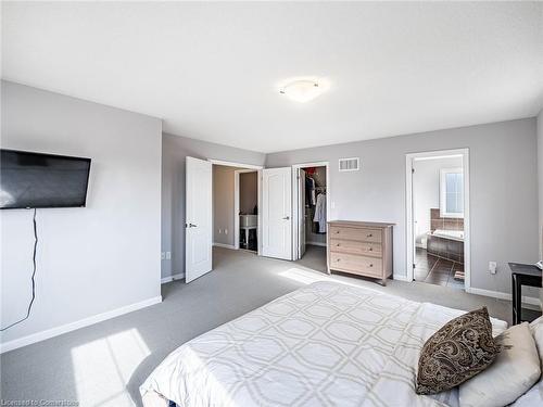 416 Gooch Crescent, Milton, ON - Indoor Photo Showing Bedroom