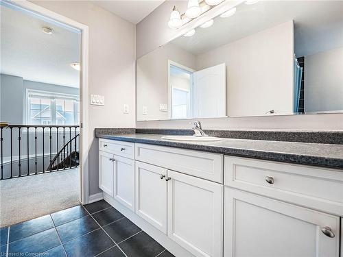 416 Gooch Crescent, Milton, ON - Indoor Photo Showing Bathroom