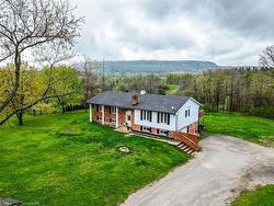 5638 Appleby Line  Burlington, ON L7M 0P6