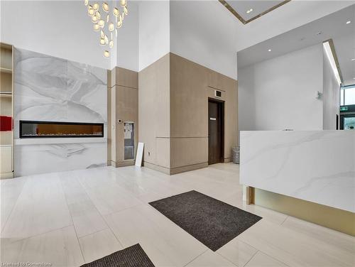 1418-2782 Barton Street E, Hamilton, ON - Indoor Photo Showing Other Room