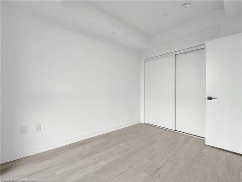 1418-2782 Barton Street E, Hamilton, ON - Indoor Photo Showing Other Room