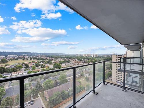 1418-2782 Barton Street E, Hamilton, ON - Outdoor With Balcony With View With Exterior