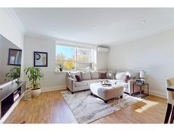 108-397 King Street W Dundas, ON L9H 1W9