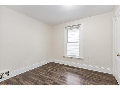 20 Burlington Street E, Hamilton, ON - Indoor Photo Showing Other Room