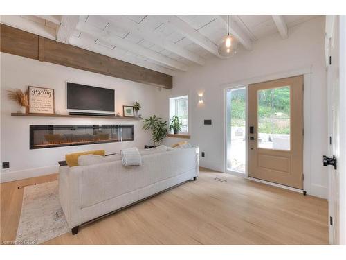 38 Shirk Place, Kitchener, ON 