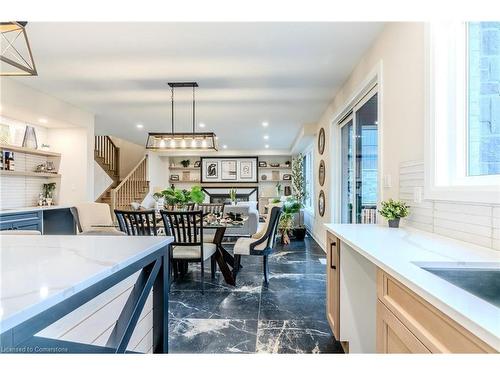 7 Bartlett Avenue, Grimsby, ON - Indoor