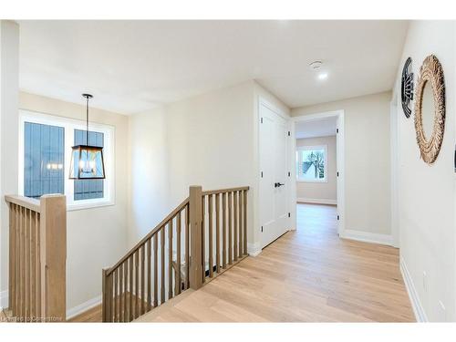 7 Bartlett Avenue, Grimsby, ON - Indoor Photo Showing Other Room