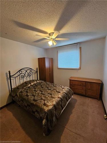 62 Landron Avenue, Hamilton, ON - Indoor Photo Showing Bedroom