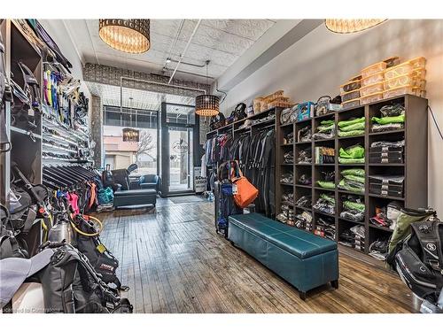 220 1/2 Kenilworth Avenue N, Hamilton, ON 