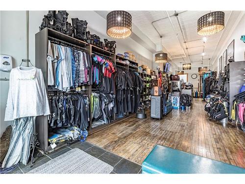 220 1/2 Kenilworth Avenue N, Hamilton, ON 