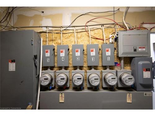 897 Barton Street E, Hamilton, ON 