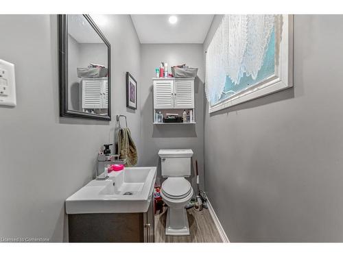 70 Sawmill Road, Caledonia, ON - Indoor Photo Showing Bathroom