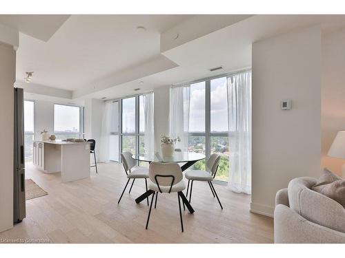1207-1063 Douglas Mccurdy Common, Mississauga, ON - Indoor Photo Showing Dining Room