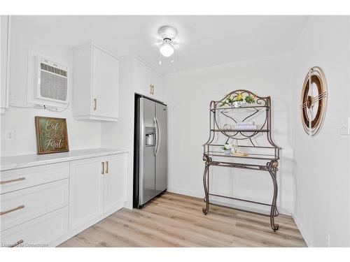 2041 Third Street Louth, St. Catharines, ON - Indoor Photo Showing Other Room