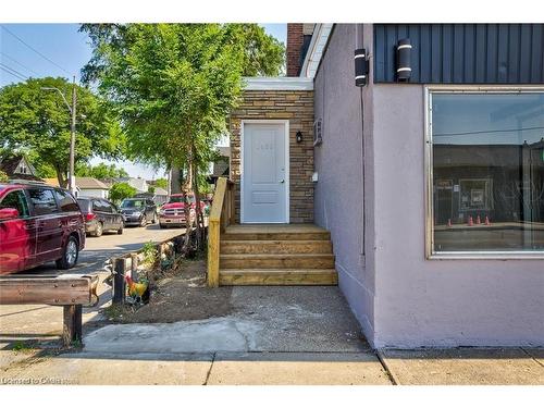 1459 Main Street E, Hamilton, ON - Outdoor