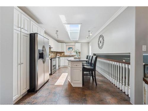 114 Delavan Drive, Cambridge, ON - Indoor Photo Showing Kitchen