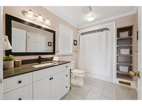 114 Delavan Drive, Cambridge, ON - Indoor Photo Showing Bathroom