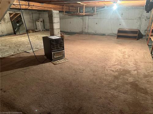 1588 Hobbs Crescent, Mississauga, ON - Indoor Photo Showing Basement