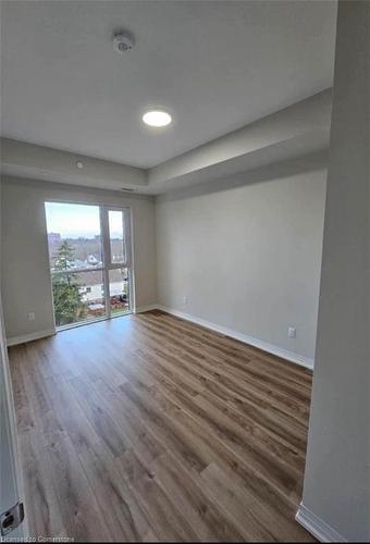 Up13-50 Herrick Avenue, St. Catharines, ON - Indoor Photo Showing Other Room