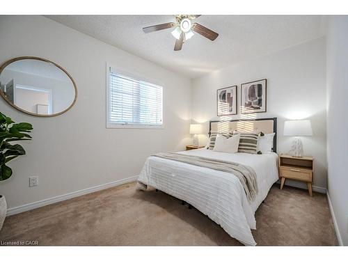 185 Wesley Crescent, Waterloo, ON - Indoor Photo Showing Bedroom