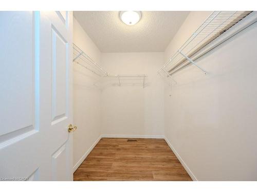 185 Wesley Crescent, Waterloo, ON - Indoor With Storage