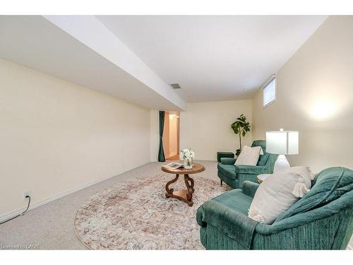 185 Wesley Crescent, Waterloo, ON - Indoor