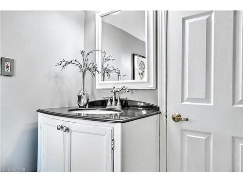 381 Herkimer Street, Hamilton, ON - Indoor