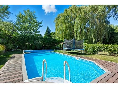 478 East 37Th Street, Hamilton, ON - Outdoor With Backyard