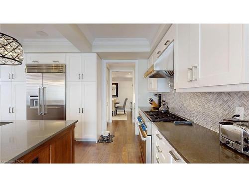 131 Mcpherson Road, Caledon, ON - Indoor Photo Showing Kitchen With Upgraded Kitchen