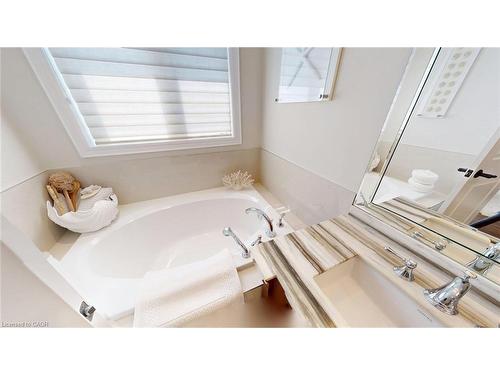 131 Mcpherson Road, Caledon, ON - Indoor Photo Showing Bathroom