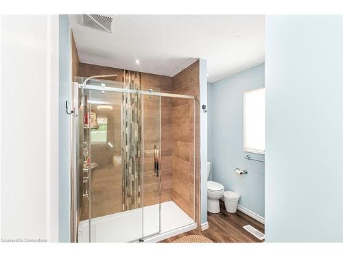 1590 Middleton North Walsingham Road, Walsingham, ON - Indoor Photo Showing Bathroom