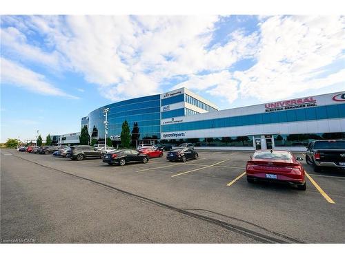 423-424-1100 South Service Road, Stoney Creek, ON 