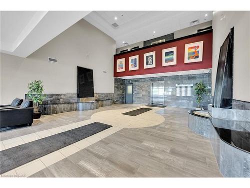 423-424-1100 South Service Road, Stoney Creek, ON 